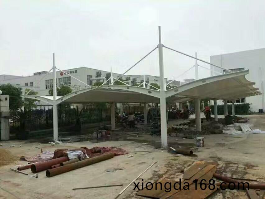 `膜(mo)結構車(che)棚的好(hao)處(chu)`
