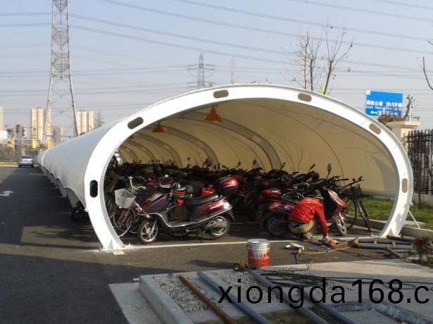`膜(mo)結(jie)構(gou)車棚(peng)防(fang)火問題`