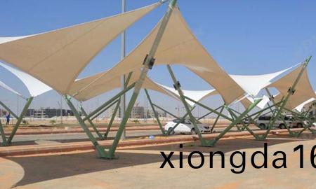 `景(jing)觀膜結(jié)(jie)構(gòu)車(che)棚生(sheng)產(chǎn)(chan)加工(gong)`