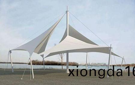 `膜結(jié)(jie)構(gòu)(gou)風(fēng)(feng)雨(yu)棚用(yong)途(tu)`