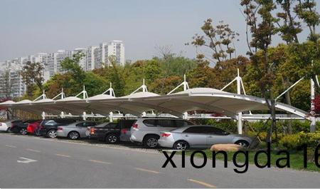 `膜結(jié)(jie)構(gòu)(gou)車(che)棚雨棚(peng)價(jia)錢(qian)`